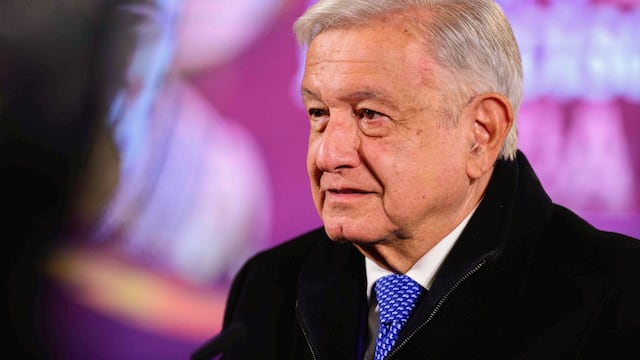 Andrés Manuel López Obrador, presidente Constitucional de los Estados Unidos Mexicanos en conferencia de prensa matutina en el Salón Tesorería de Palacio Nacional