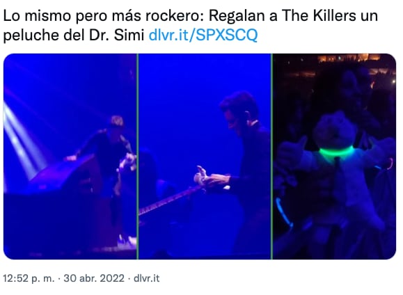 The Killers con un peluche del Dr. Simi