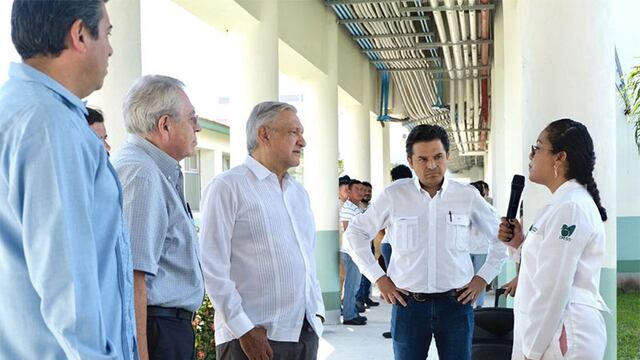 Se dio a conocer que en 12 semanas, el presidente López Obrador y el gabinete de salud han recorrido 61 de 80 hospitales rurales, en 15 entidades de la República.