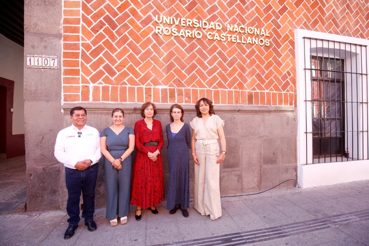 Puebla fortalece su oferta educativa con la Universidad Rosario Castellanos.