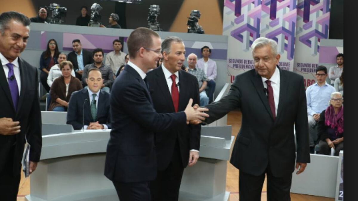 Los 4 Rudos Crónica política. “Los cuatro rudos, ídolos de la afición”
