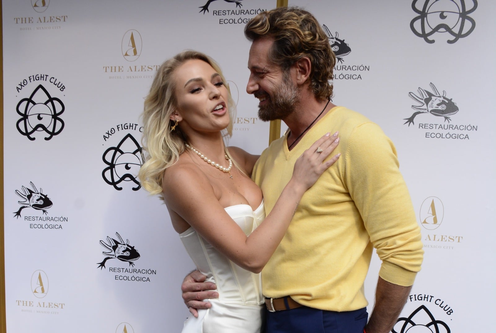 Irina Baeva y Gabriel Soto.