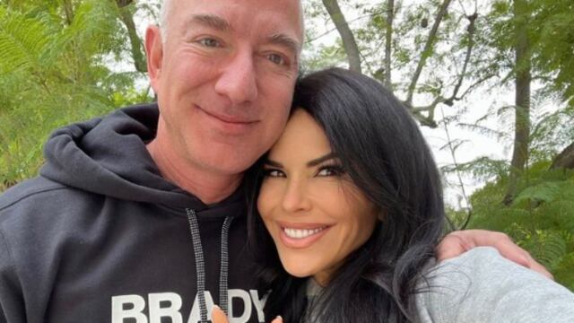 Jeff Bezos y Lauren Sánchez
