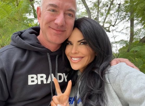 Jeff Bezos y Lauren Sánchez