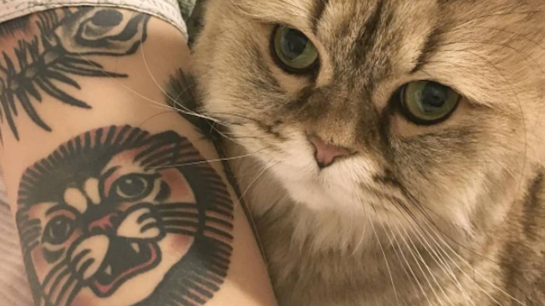 Este tatuador inmortalizará a tu mascota de la manera más Kawaii