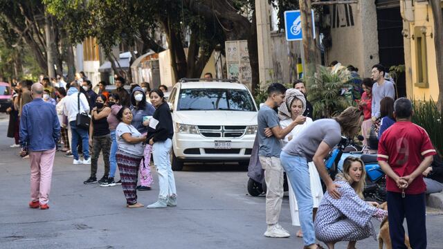 La alerta sísmica se activó en la CDMX por un sismo magnitud 5.7 con epicentro en Veracruz