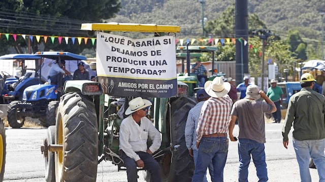 Bloqueo de agricultores en México