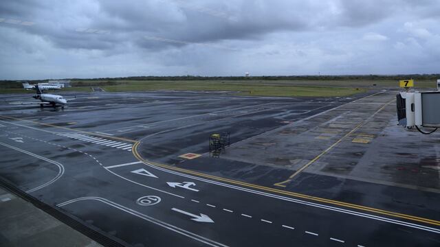 VERACRUZ, VERACRUZ, 14MARZO2017.- Autoridades del nivel estatal y federal inauguraron las nuevas instalaciones del Aeropuerto de Veracruz "Heriberto Jara Corona". 
 FOTO: ILSE HUESCA /CUARTOSCURO.COM