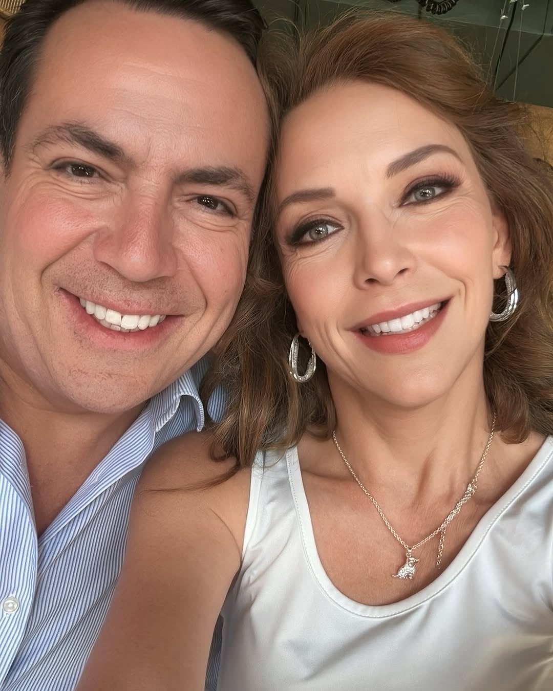 Lalo Salazar y Laura Flores
