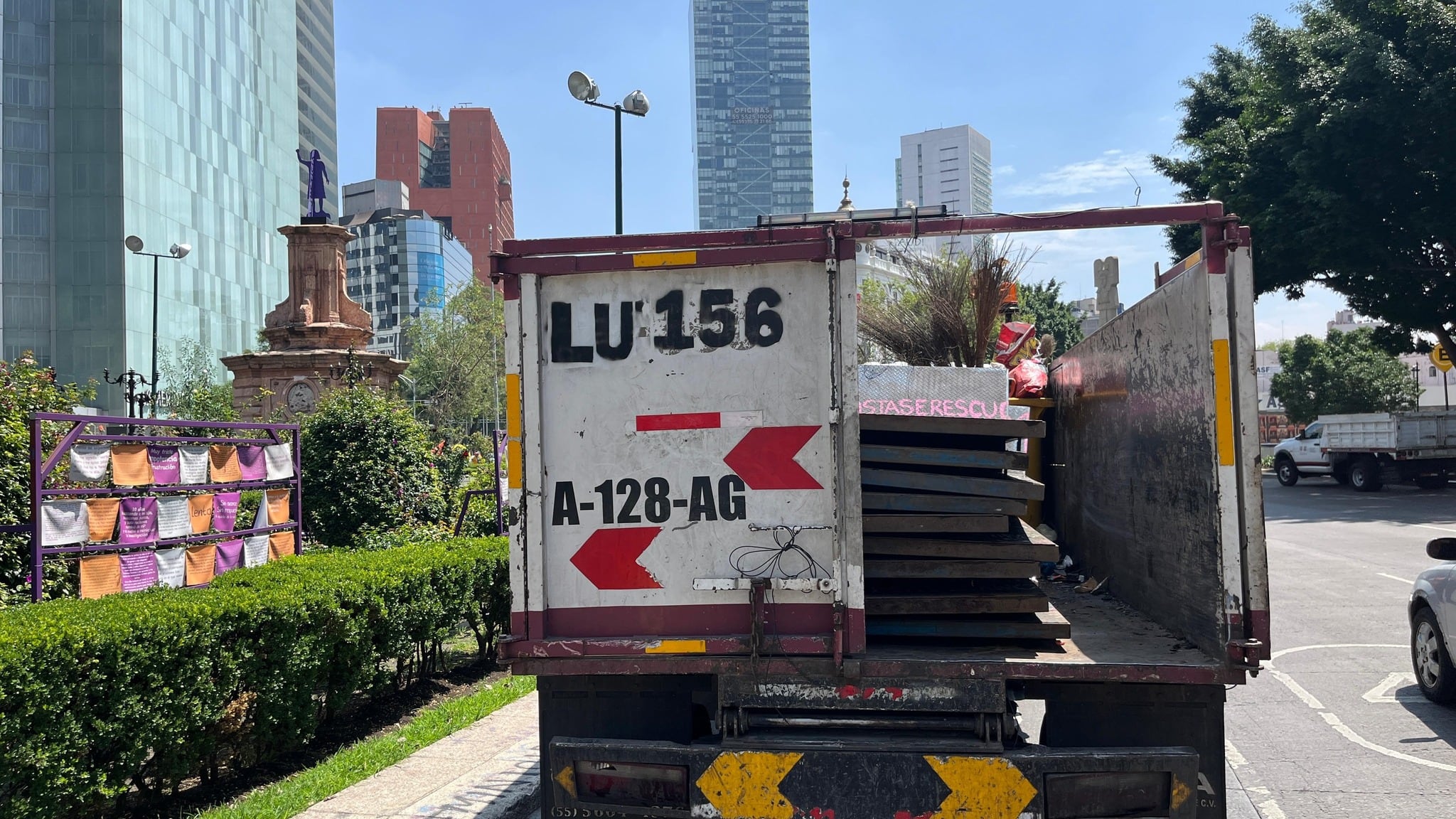 Glorieta de mujeres que luchan