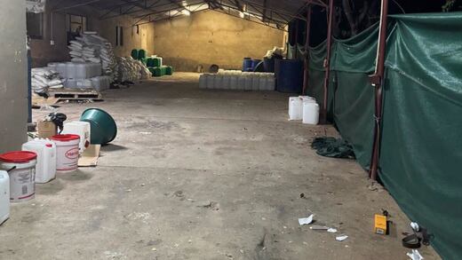 Dos mexicanos, detenidos en Sudáfrica por metanfetamina valuada en 633 mdp
