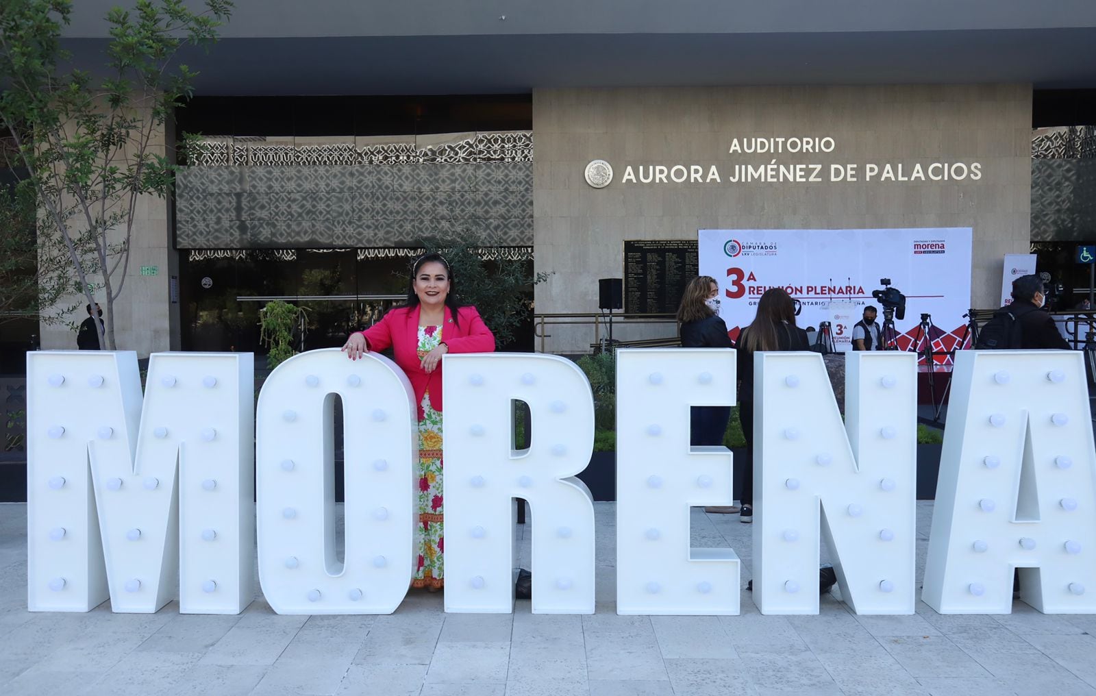 ¿Quién es Ana Elizabeth Ayala? La diputada de Morena que tiene en la mira del himno nacional a Coque Muñiz y otros famosos