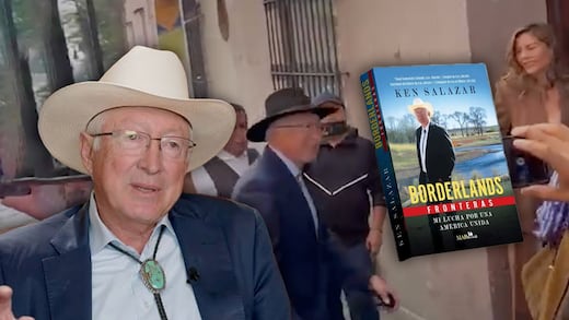 Ken Salazar reaparece en México para presentar su polémico libro sobre la relación con Estados Unidos