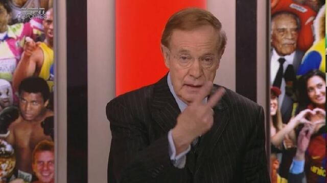 El periodista se mostró molesto en redes sociales.