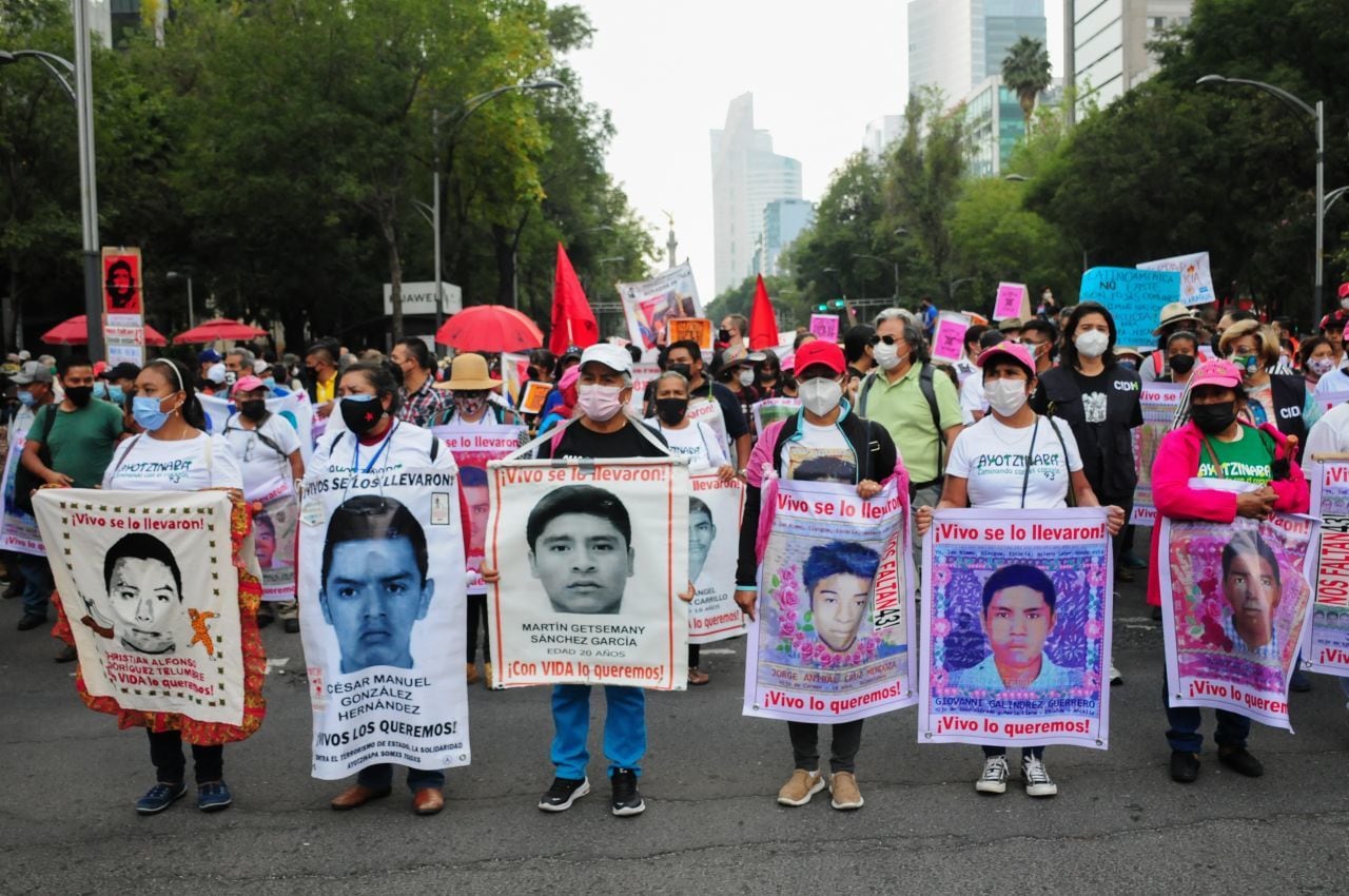 Marcha por el caso Ayotzinapa