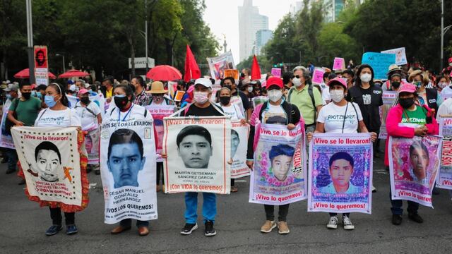 Marcha por el caso Ayotzinapa