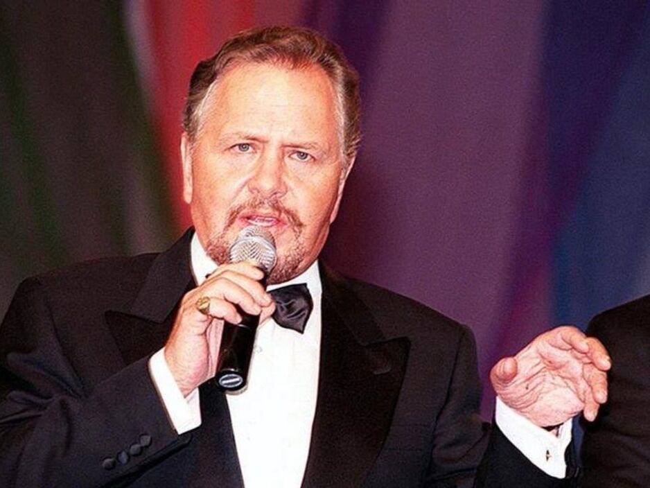 Paco Stanley, conductor.