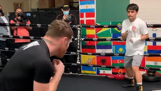 Canelo Álvarez contra el hijo de Manny Pacquiao