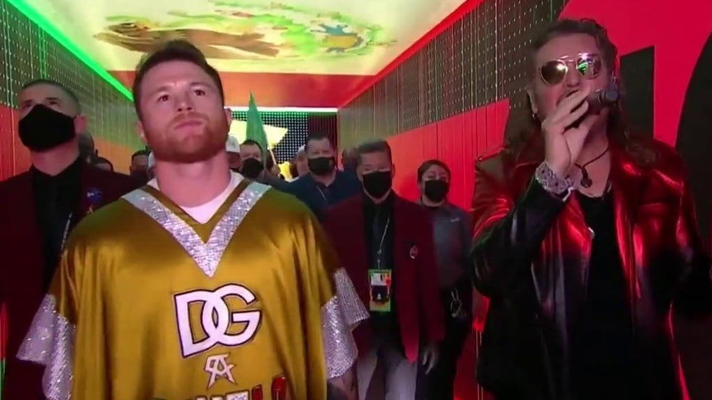 Canelo Álvarez y Fher de Maná