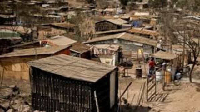 Demos tiempo a los programas sociales del actual gobierno. Es decir, no estorbar. Ya se verá si dieron resultados positivos o no. Por lo pronto, apoyemos su operación. Son la última esperanza de millones que nada tienen.