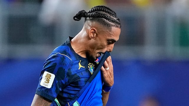 Rapinha sufre una lesión muscular que lo dejará fuera del partido Brasil vs Escocia en el Mundial 2026