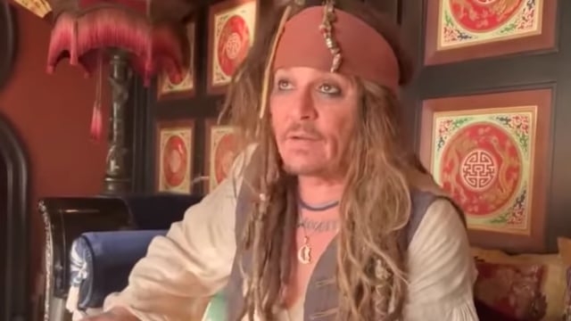 Jhonny Depp vuelve a interpretar a Jack Sparrow por una buena causa