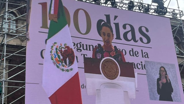 Claudia Sheinbaum en el Zócalo CDMX hoy en discurso de 100 días