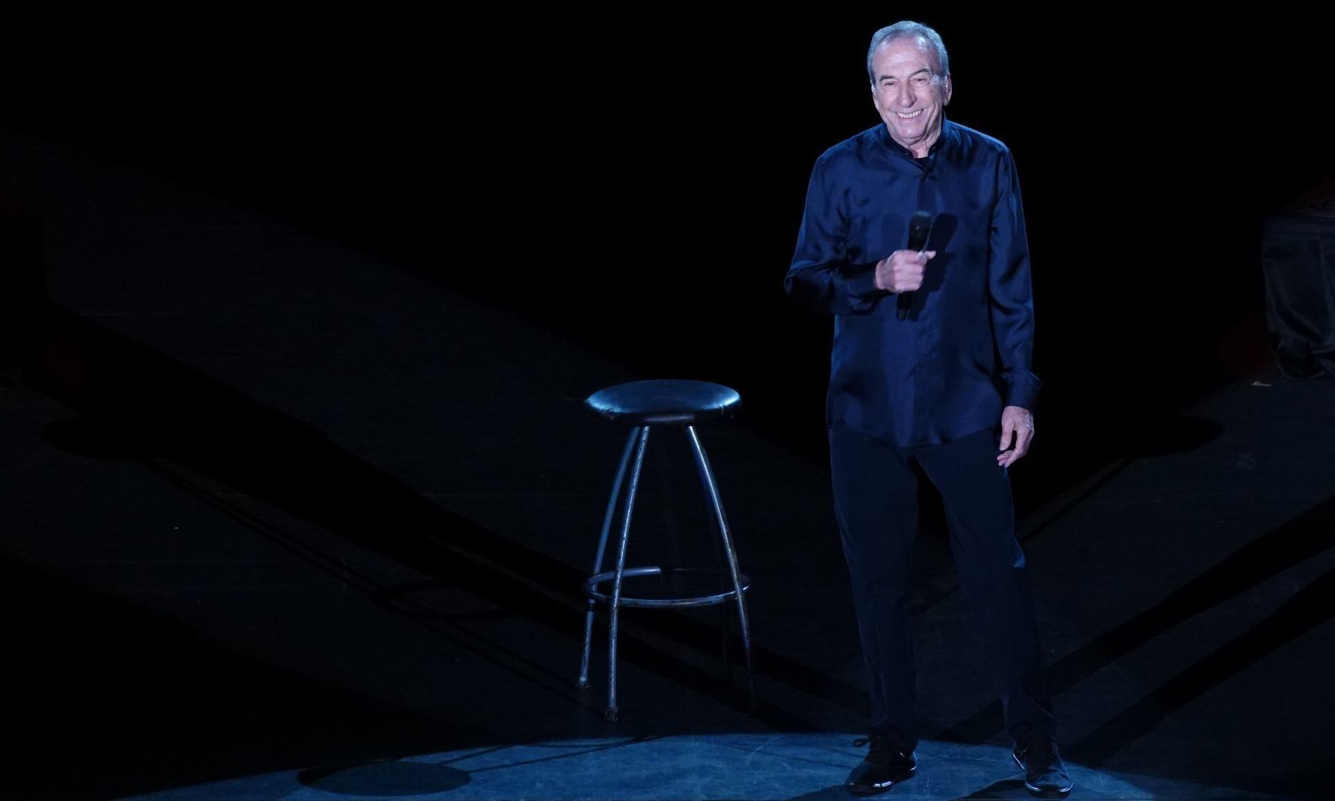 José Luis Perales, cantautor, compositor, productor y escritor español en el Auditorio Nacional