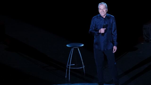 José Luis Perales, cantautor, compositor, productor y escritor español en el Auditorio Nacional