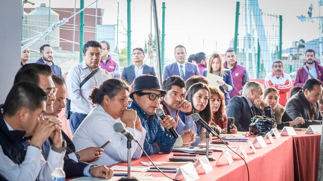 Julio Menchaca promueve mesas de acercamiento en Hidalgo.