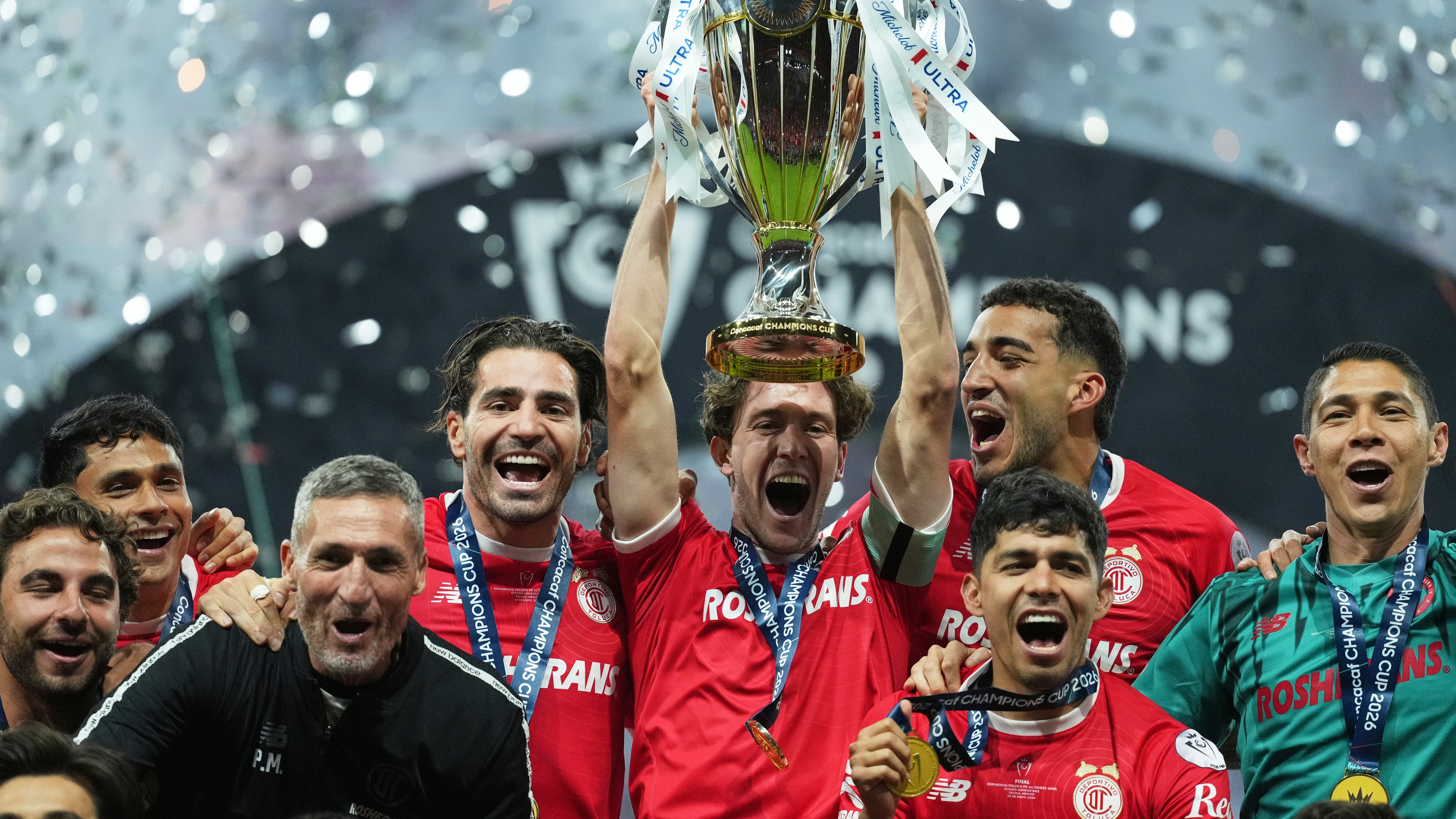 Toluca gana la Concachampions y rompe una sequía de 23 años