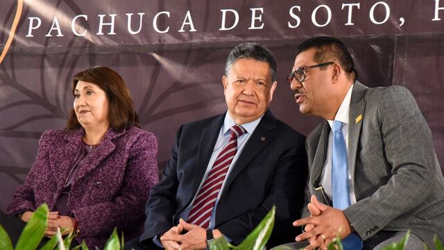 Julio Menchaca, gobernador de Hidalgo