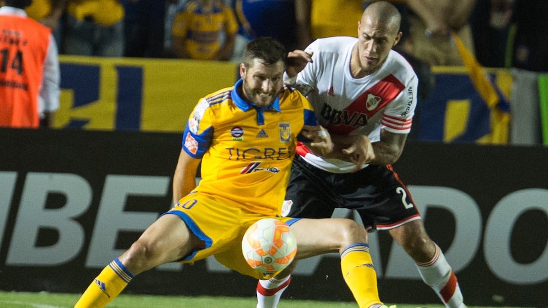 Club Tigres vs River Plate en la Copa Libertadores 2015.