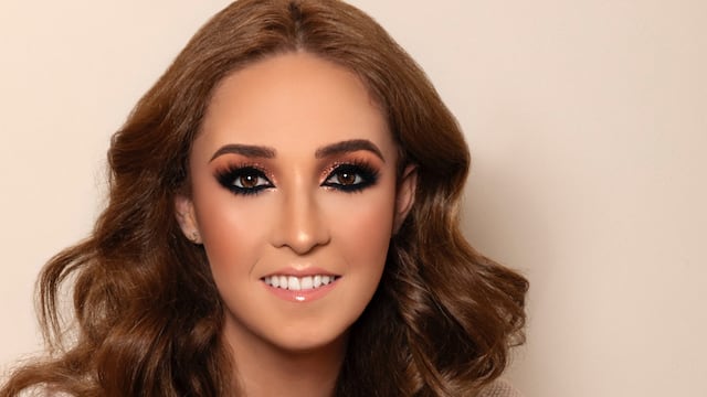 Mariana Barcón, maquillista independiente