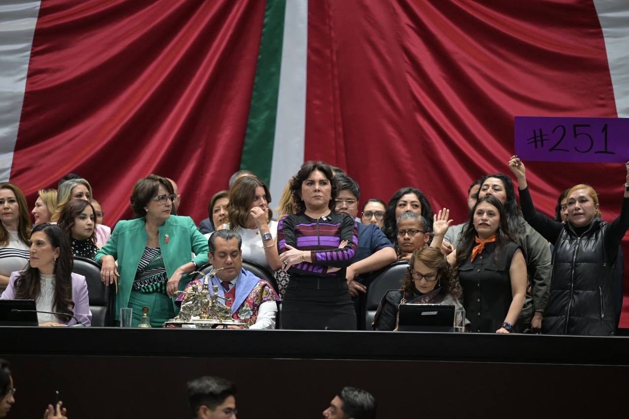 Cuauhtémoc Blanco entró por la puerta de atrás a la Cámara de Diputados,