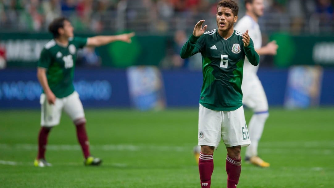 Jonathan dos Santos.