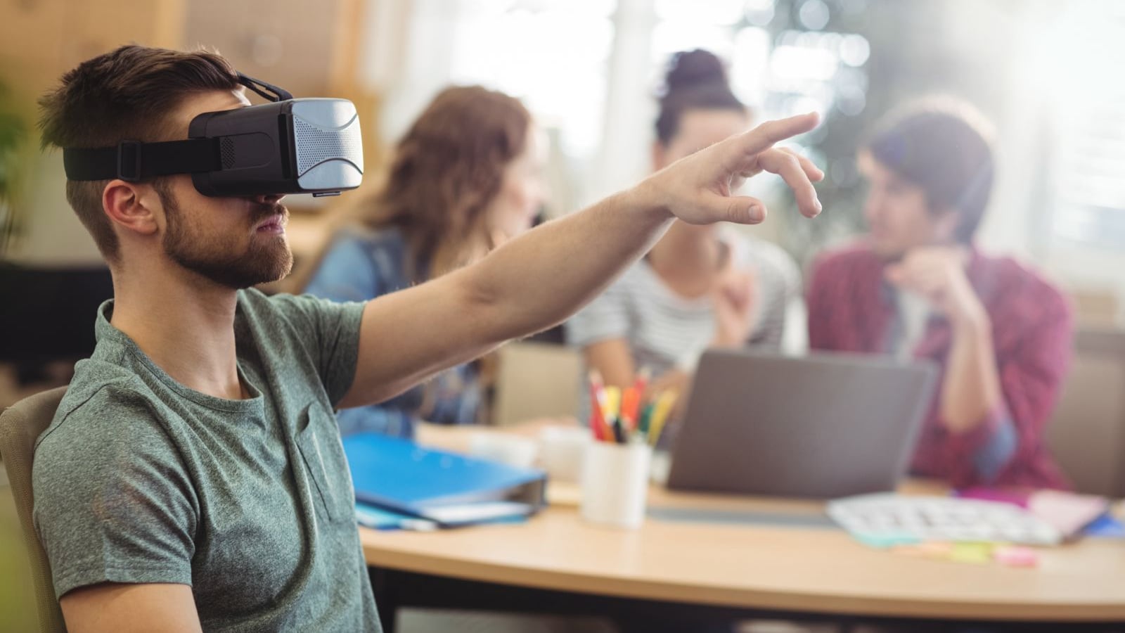 Salomón Issa Tafich impulsa innovación tecnológica