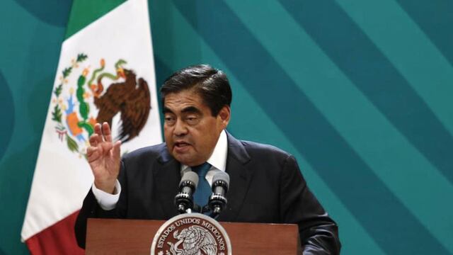 Miguel Barbosa en la mañanera de AMLO del 5 de mayo de 2022