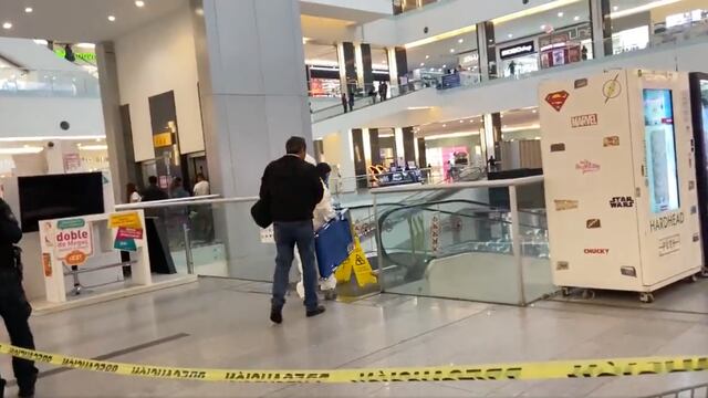 ¿Qué pasó en Town Center El Rosario? Hombre de 50 años murió tras caída del segundo piso