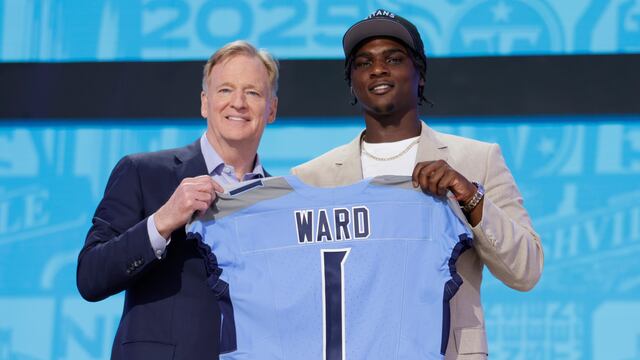 Cam Ward, el pick número 1 del Draft de la NFL 2025 elegido por los Tennessee Titans