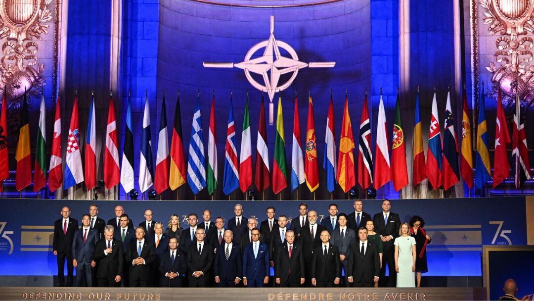 OTAN ve irreversible adhesión de Ucrania