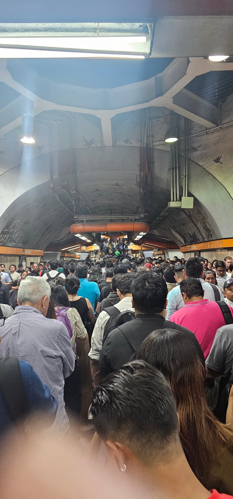 Colapsa Línea 7 del Metro CDMX