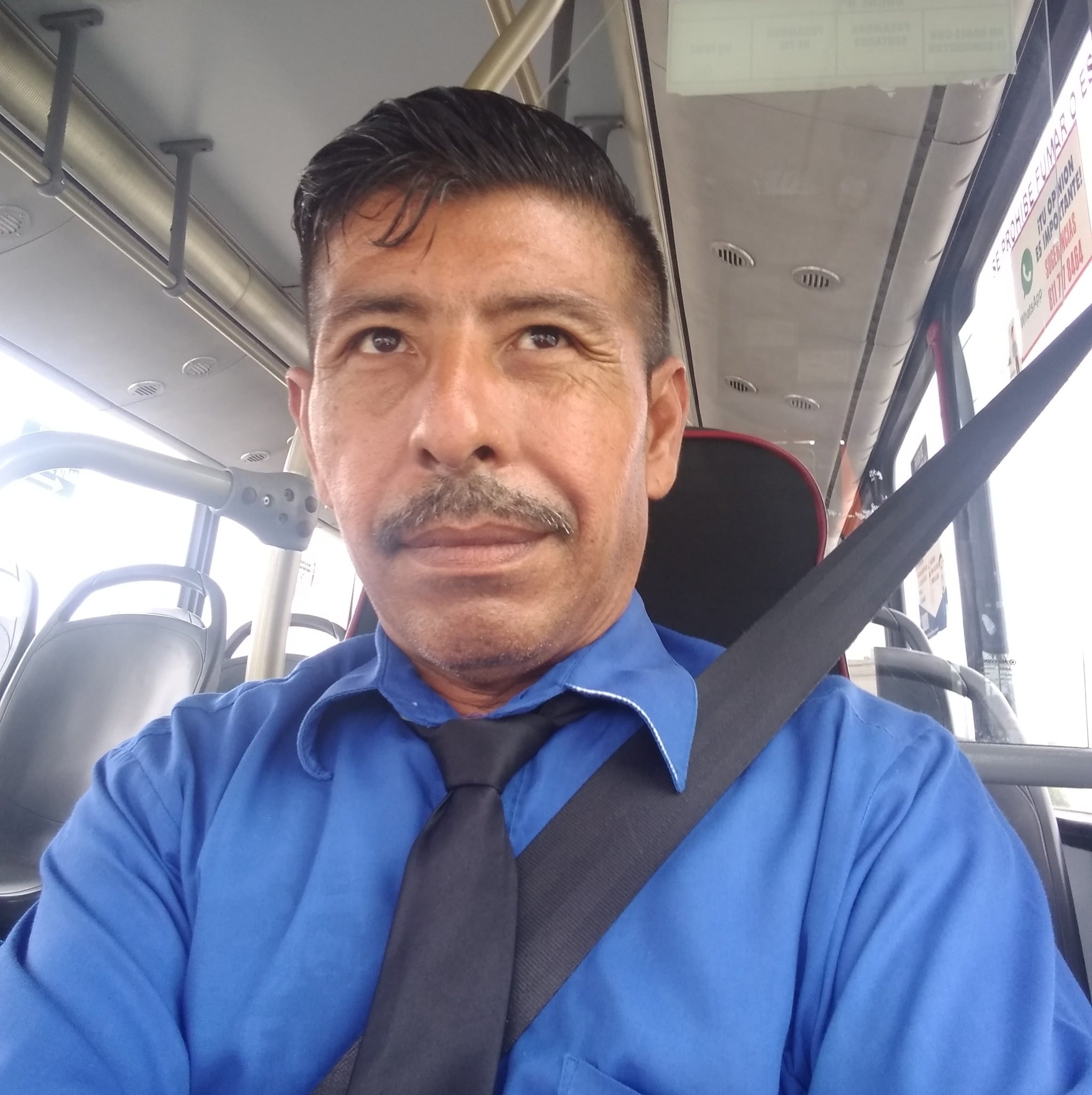 Ricardo Medellín, esposo de Lupita TikTok.