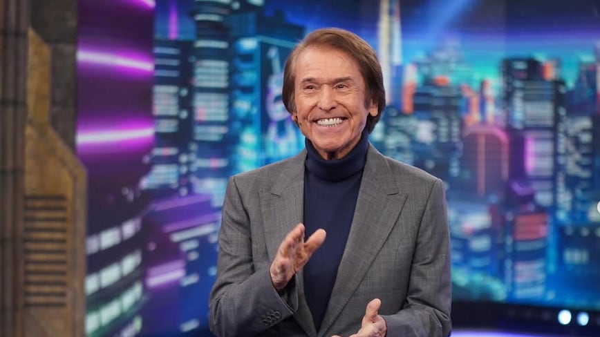 Raphael no se va; el cantante desmiente su retiro tras problemas en el habla por un linfoma cerebral