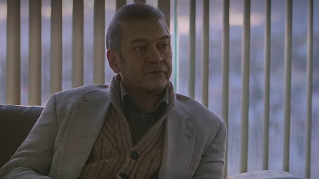 César Bordón como Hugo López