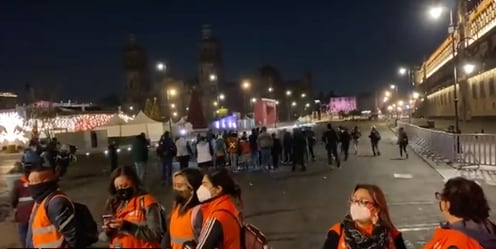 migrantes protestan afuera de Palacio Nacional/captura de video