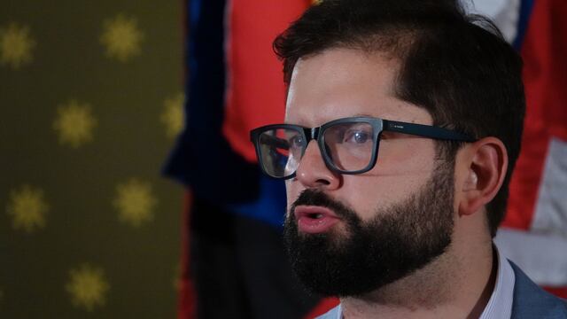 El presidente Gabriel Boric durante la conferencia de prensa.