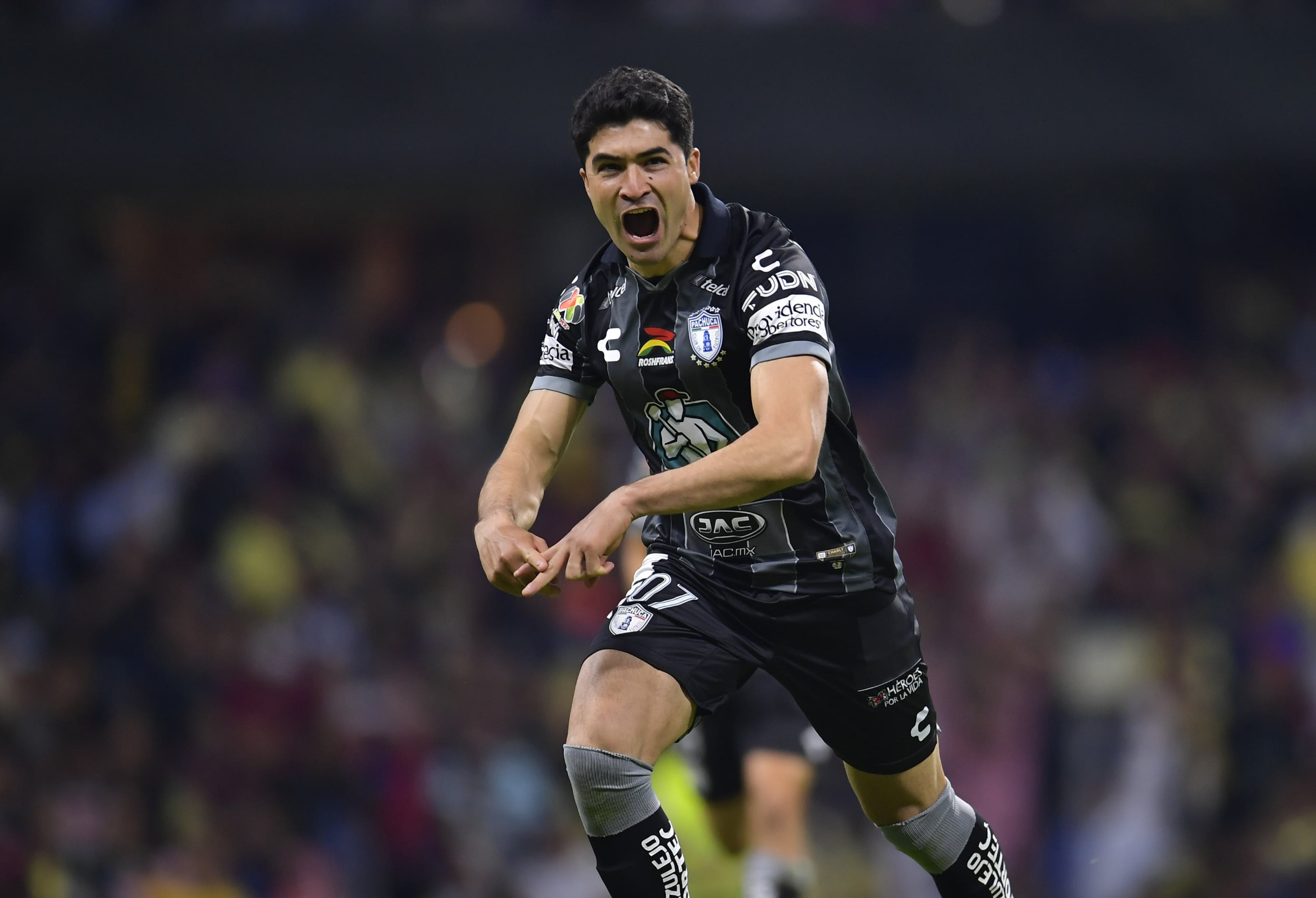 Nicolás Ibáñez empató el juego desde los once pasos.