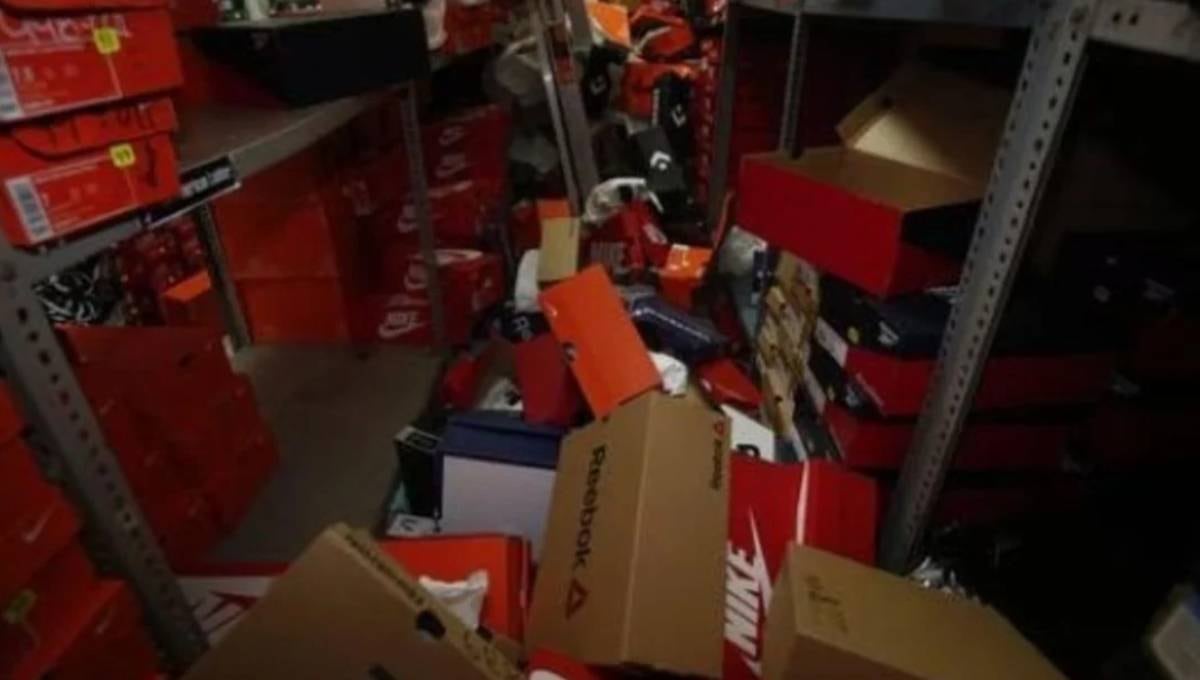 Robo en tienda de tenis