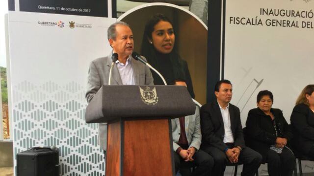 Alejandro Echeverría. Reproches.